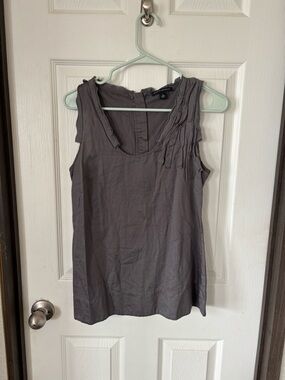 Banana Republic Sleeveless Ruffle-Detail Tank - Gray